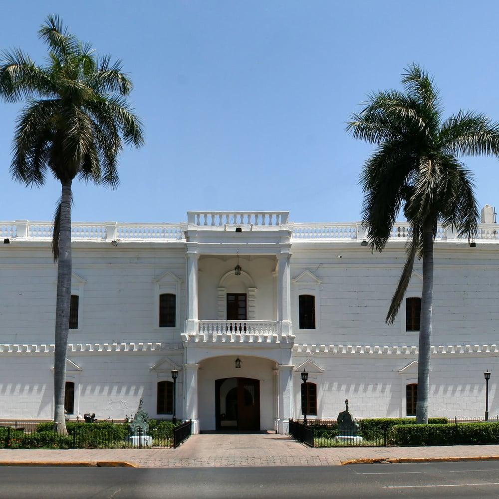 Bachigualato Federal International Airport exterior