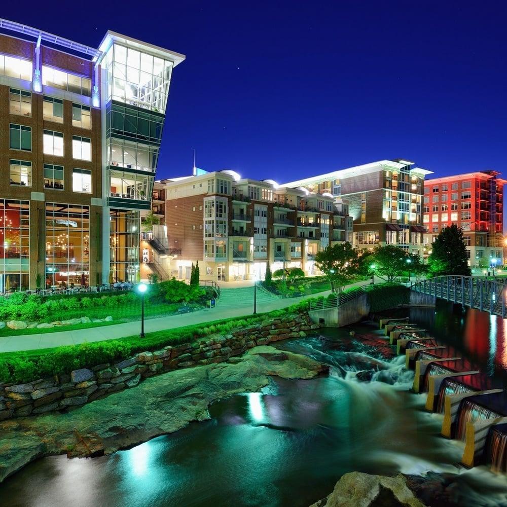 Greenville–Spartanburg International Airport exterior