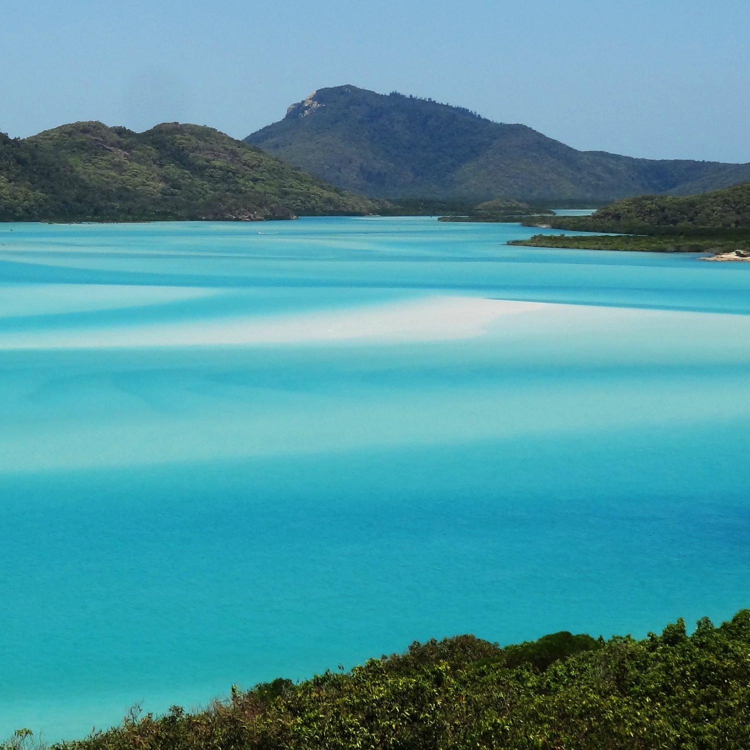 Great Barrier Reef Airport exterior