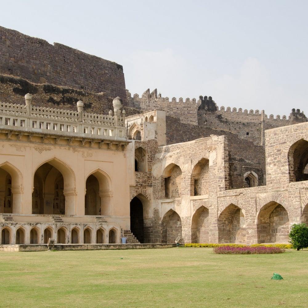 Rajiv Gandhi International Airport exterior