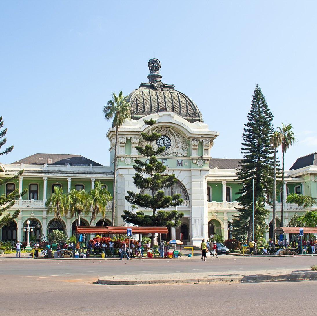 Maputo International Airport exterior