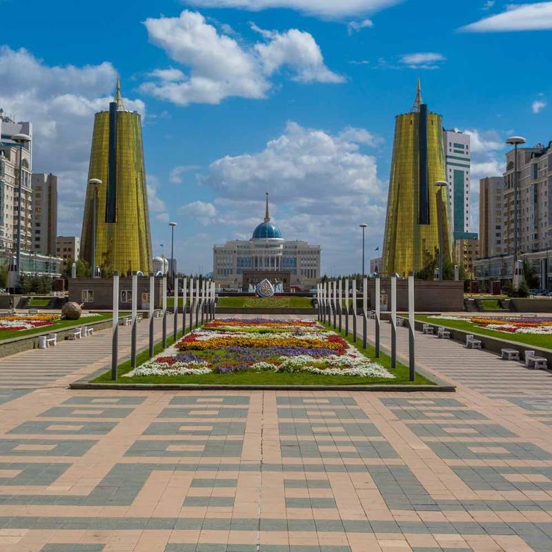 Nursultan Nazarbayev International Airport exterior